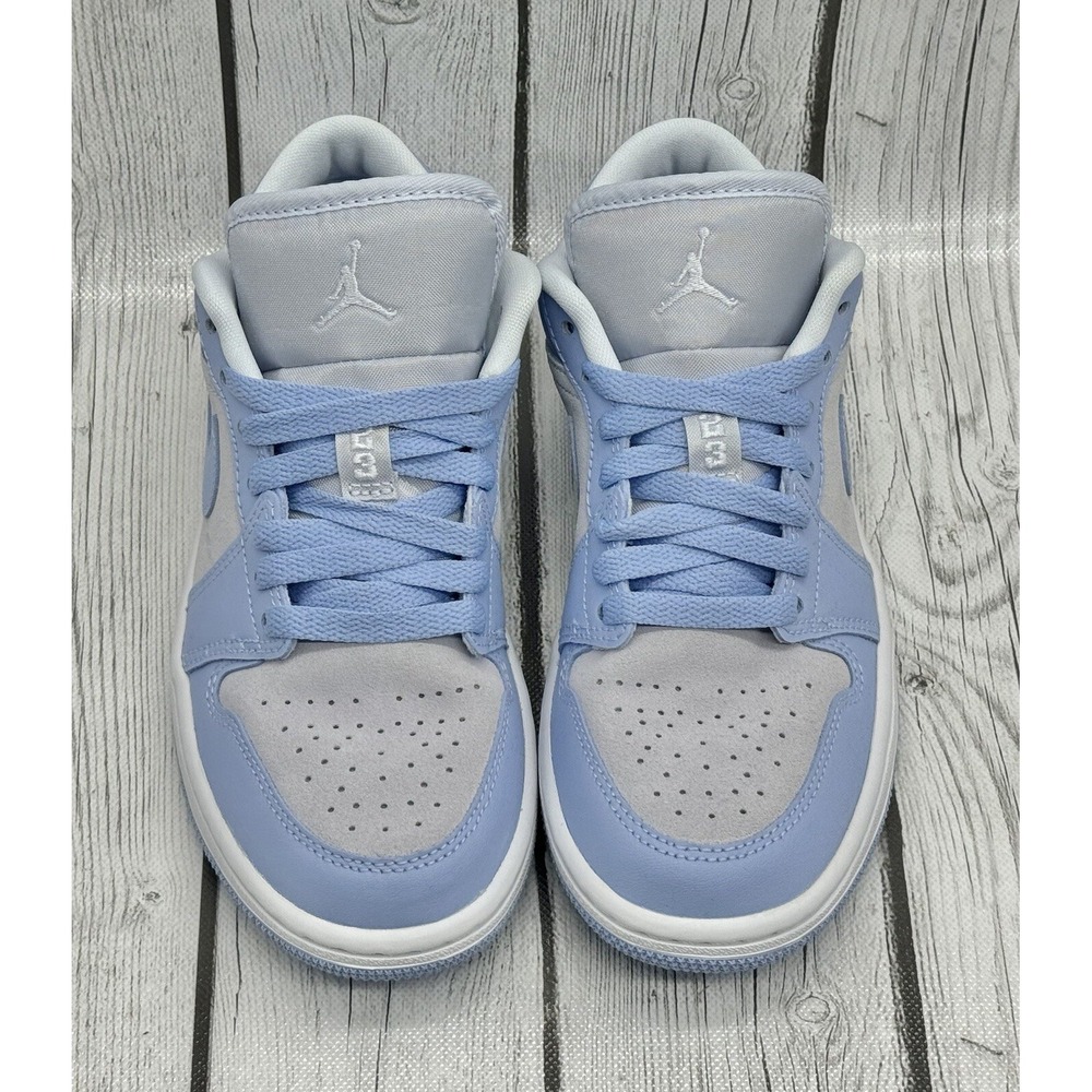 Nike Women's Air Jordan 1 Low Aluminum Size 5 DC0774‑050 - Picture 6 of 8
